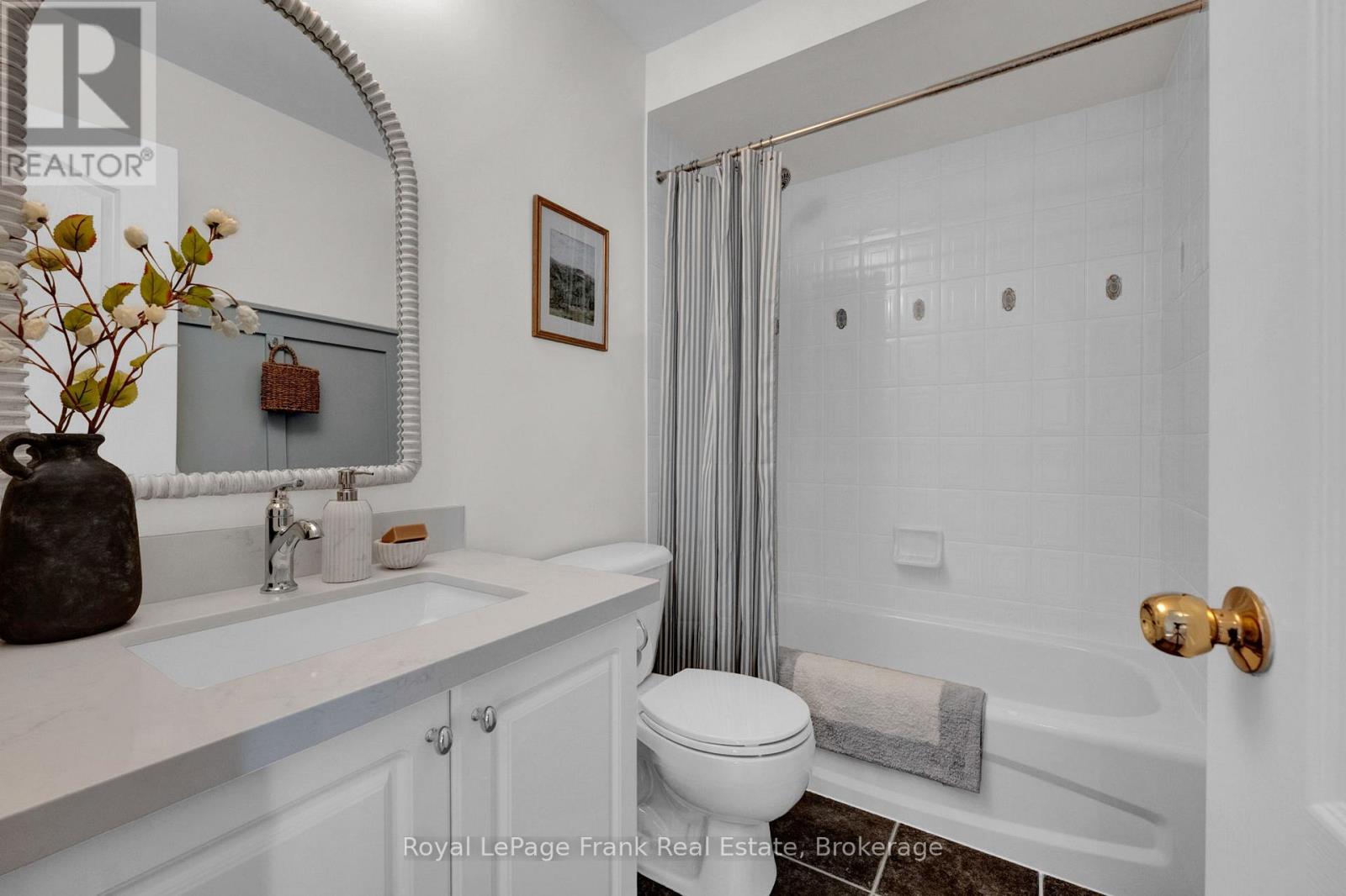 166 Harmer Drive, Clarington, Ontario  L1B 1P9 - Photo 39 - E14125362