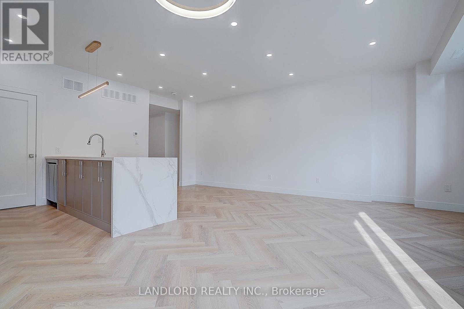 Unit 1 - 1344 Pape Avenue, Toronto, Ontario  M4K 3X2 - Photo 11 - E14125490