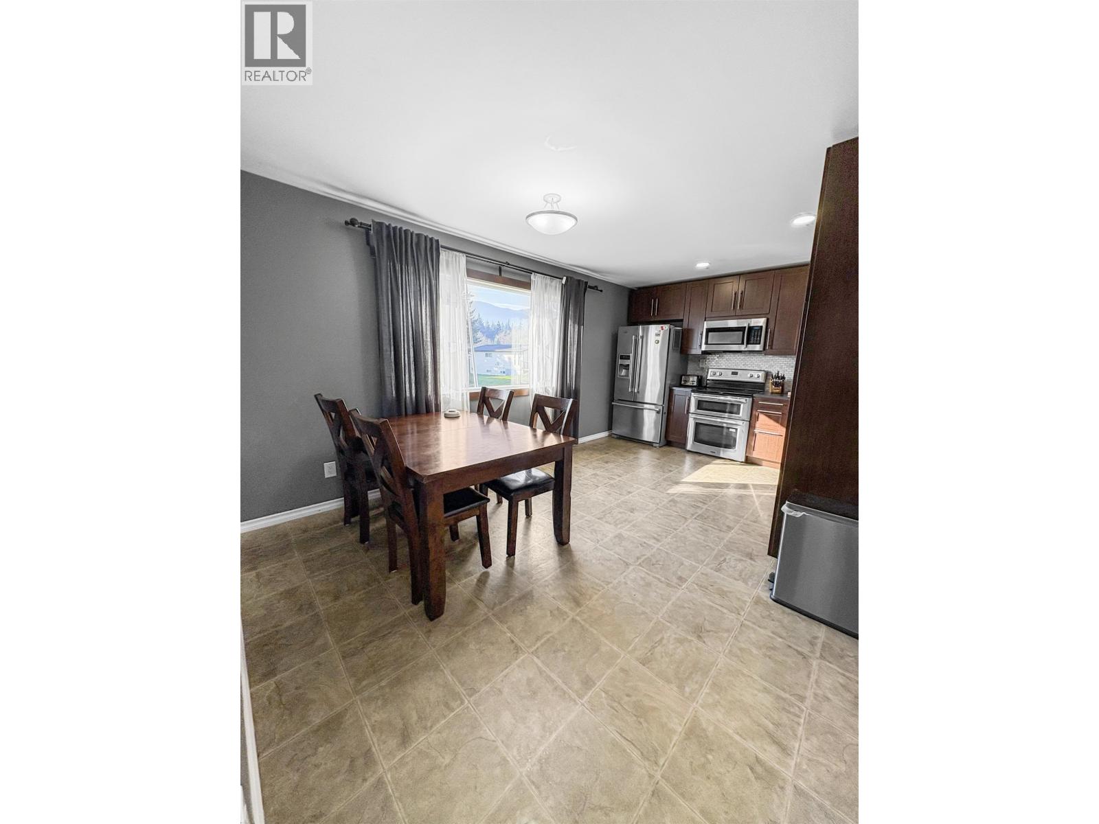 40 Davy Crescent, Kitimat, British Columbia  V8C 1C5 - Photo 7 - R3178546
