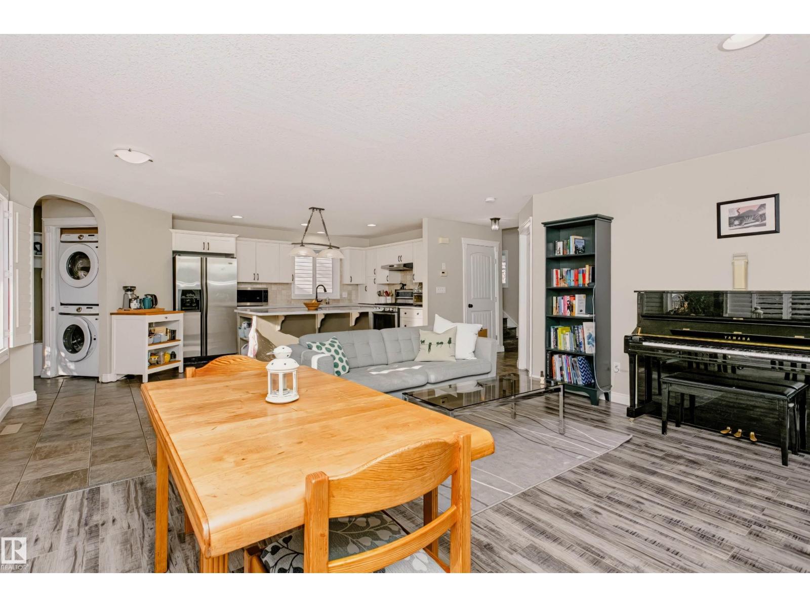 5468 THIBAULT WD NW