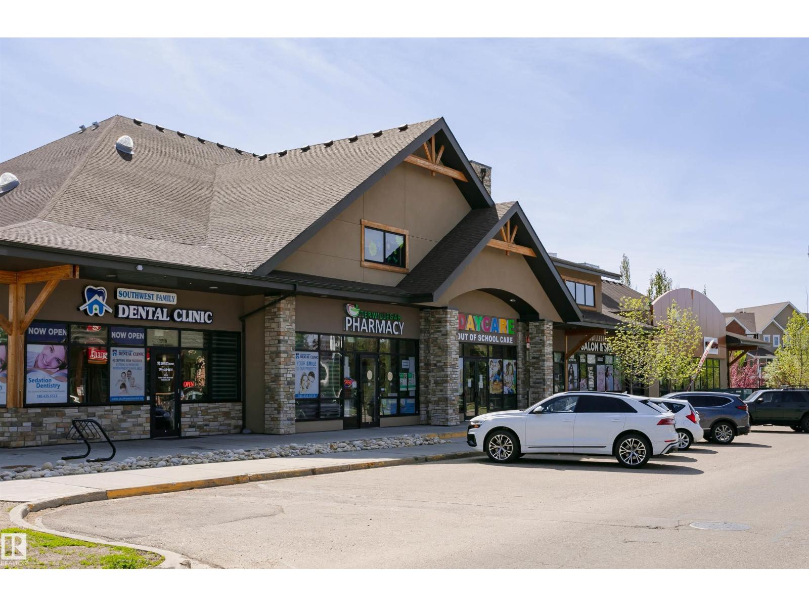 5468 THIBAULT WD NW