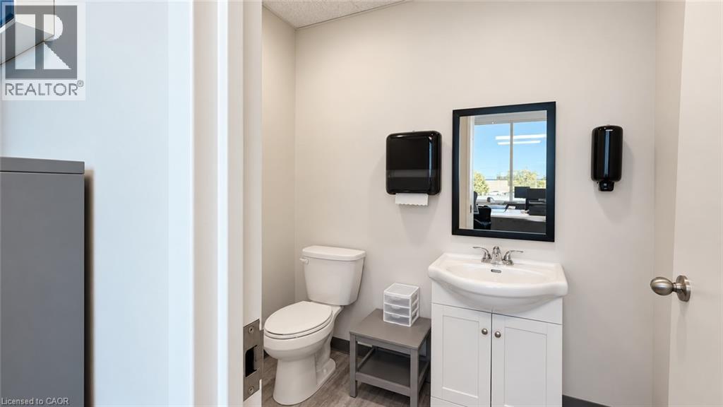 1100 South Service Road Unit# 217, Stoney Creek, Ontario  L8E 0C5 - Photo 31 - 40856011