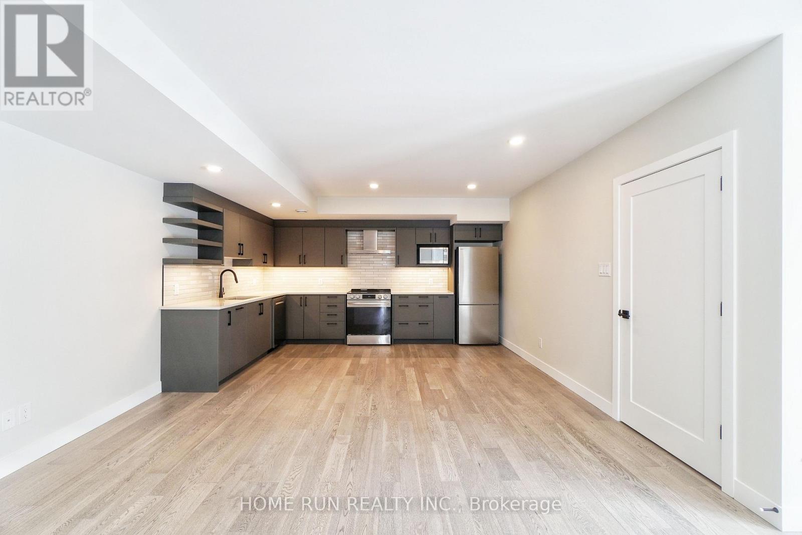 B - 146 Orr Farm Way, Ottawa, Ontario K2K 0R1 - Photo 4 - X14125314
