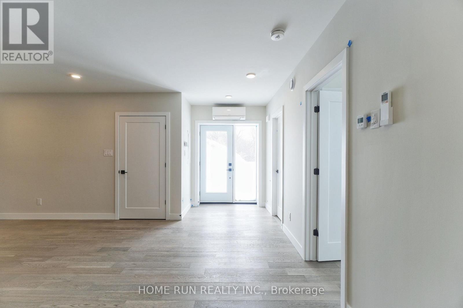 B - 146 Orr Farm Way, Ottawa, Ontario K2K 0R1 - Photo 5 - X14125314