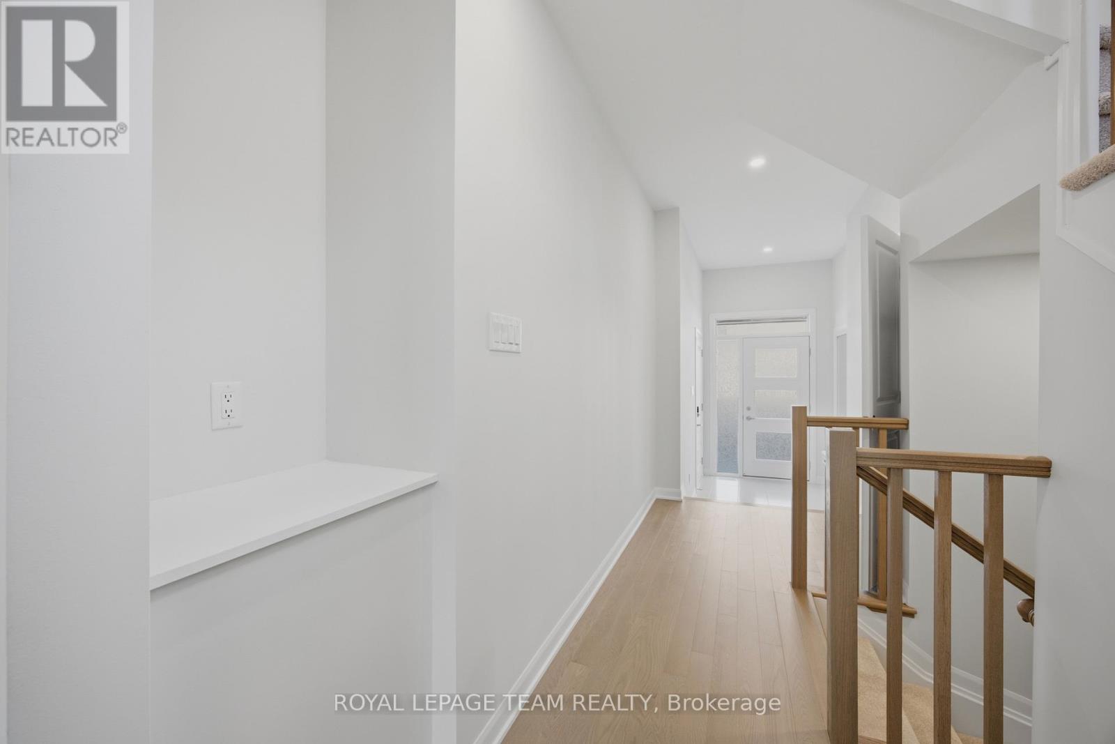 949 Locomotion Lane, Ottawa, Ontario K2V 0V4 - Photo 6 - X14125356