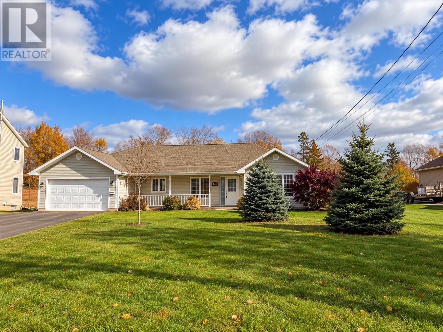 156 Crozier Drive, Summerside, Prince Edward Island  C1N 6C3 - Photo 2 - 202626855