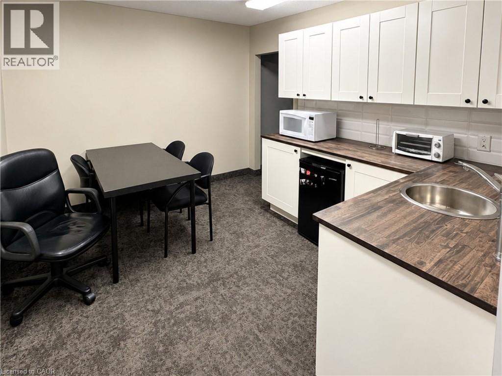 660 Fennell Avenue E Unit# 2, Hamilton, Ontario  L8V 1V1 - Photo 11 - 40874105