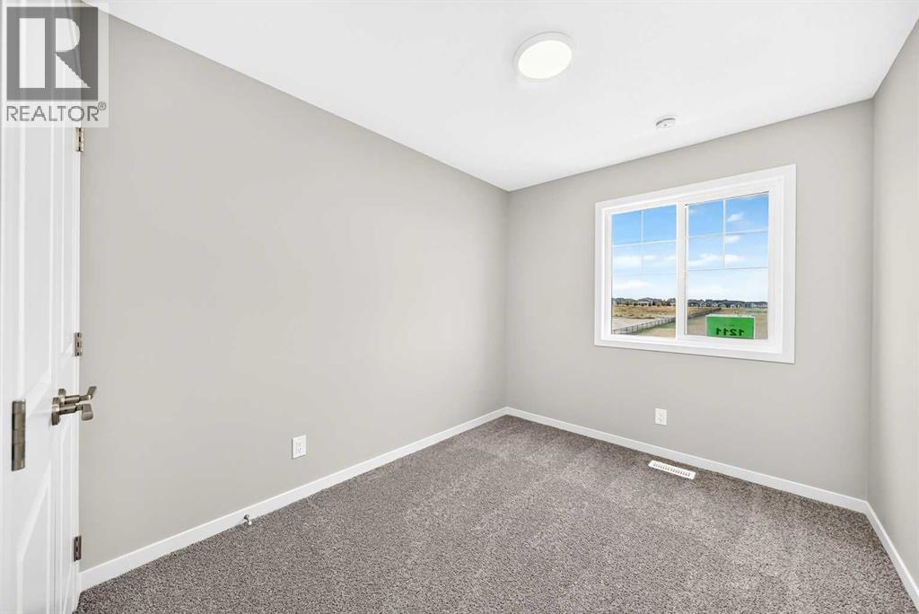 1211 Mahogany Boulevard SE