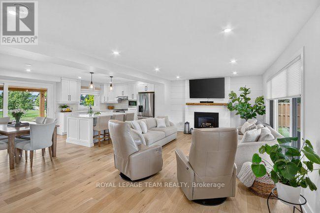 2710 River Road, Ottawa, Ontario  K4M 1A3 - Photo 6 - X13745966