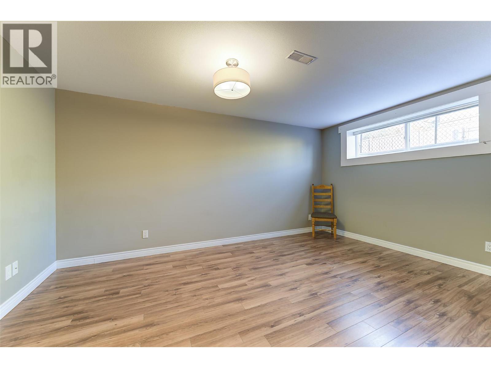 2460 Sexsmith Road, Kelowna, British Columbia  V1V 2E9 - Photo 43 - 10404658