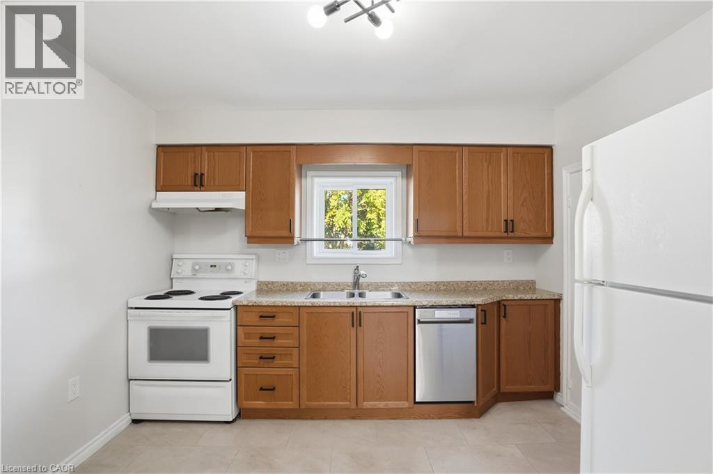 145 Campbell Avenue, Hamilton, Ontario  L8H 2G2 - Photo 10 - 40873598