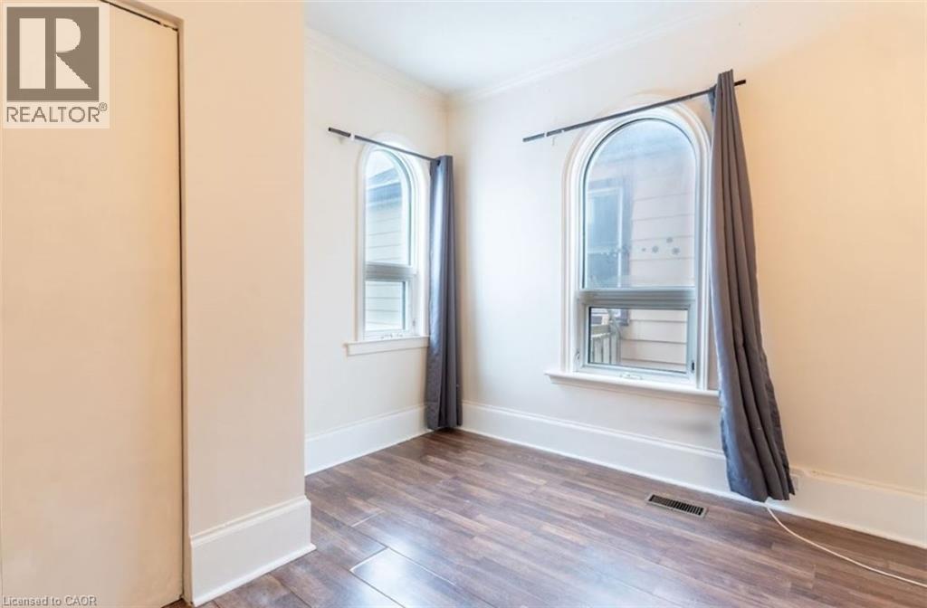 219 Erie Avenue Unit# Main, Brantford, Ontario  N3S 2H1 - Photo 6 - 40874742
