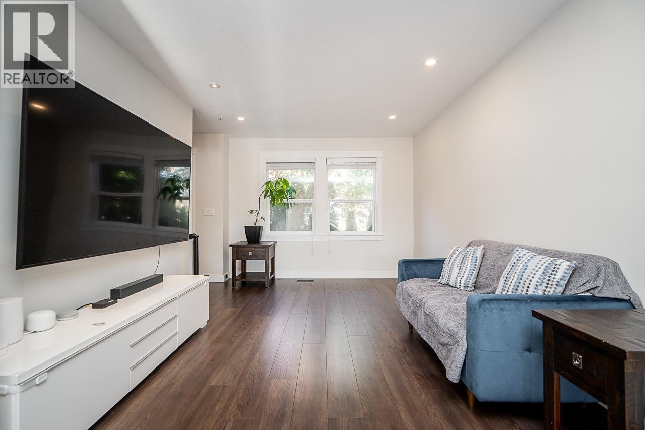 4 1260 Riverside Drive, Port Coquitlam, British Columbia  V3B 8C7 - Photo 8 - R3179254