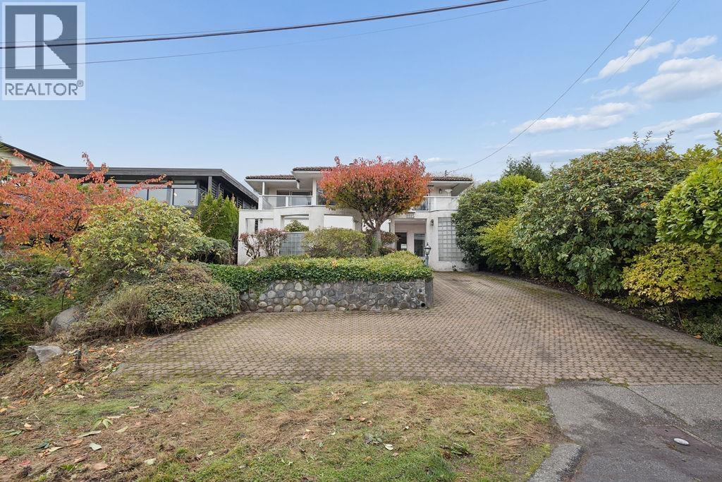 1115 Ottaburn Road, West Vancouver, British Columbia  V7S 2J7 - Photo 2 - R3179265