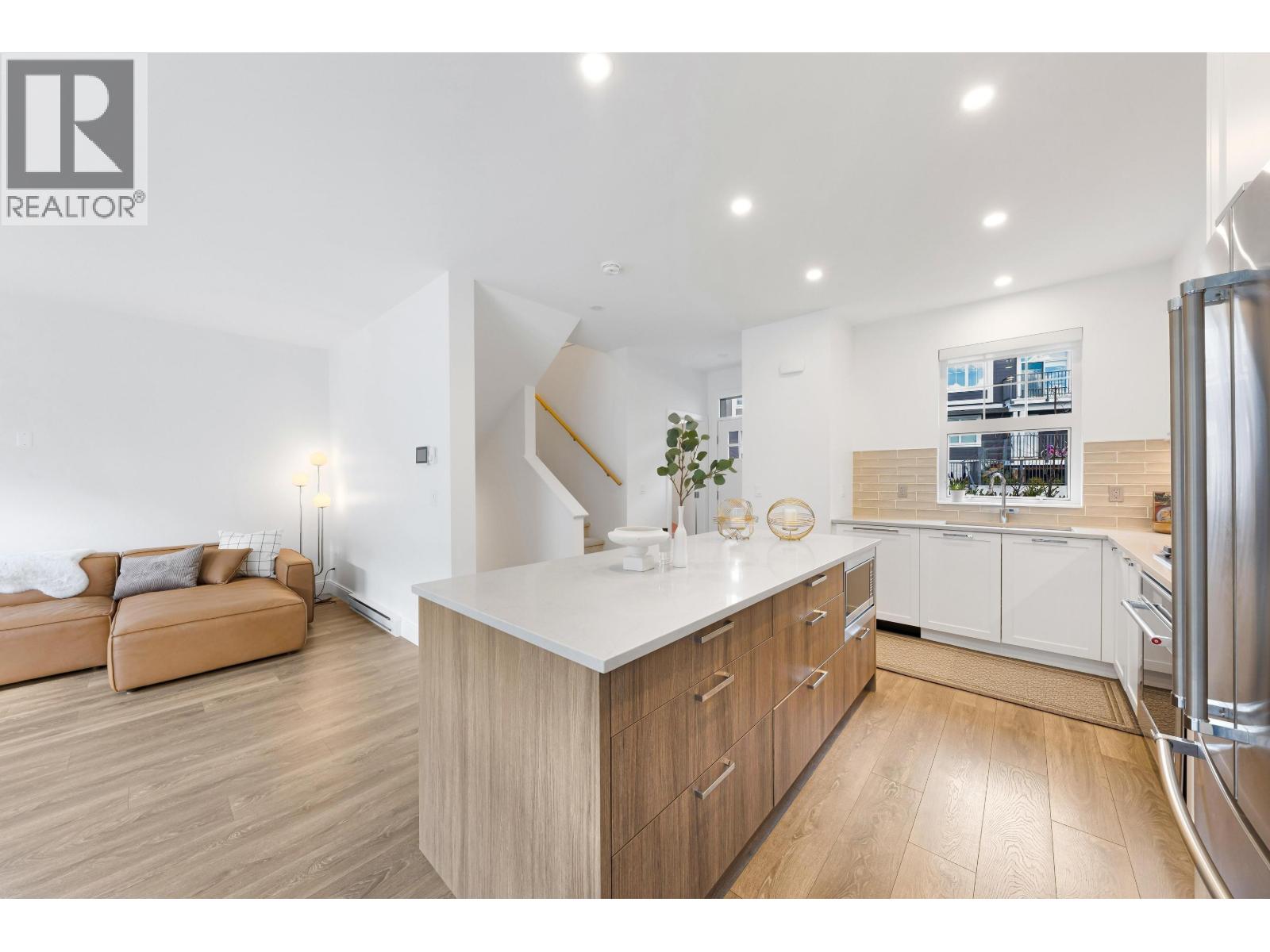 149 1310 Mitchell Street, Coquitlam, British Columbia  V3E 0T9 - Photo 3 - R3179253