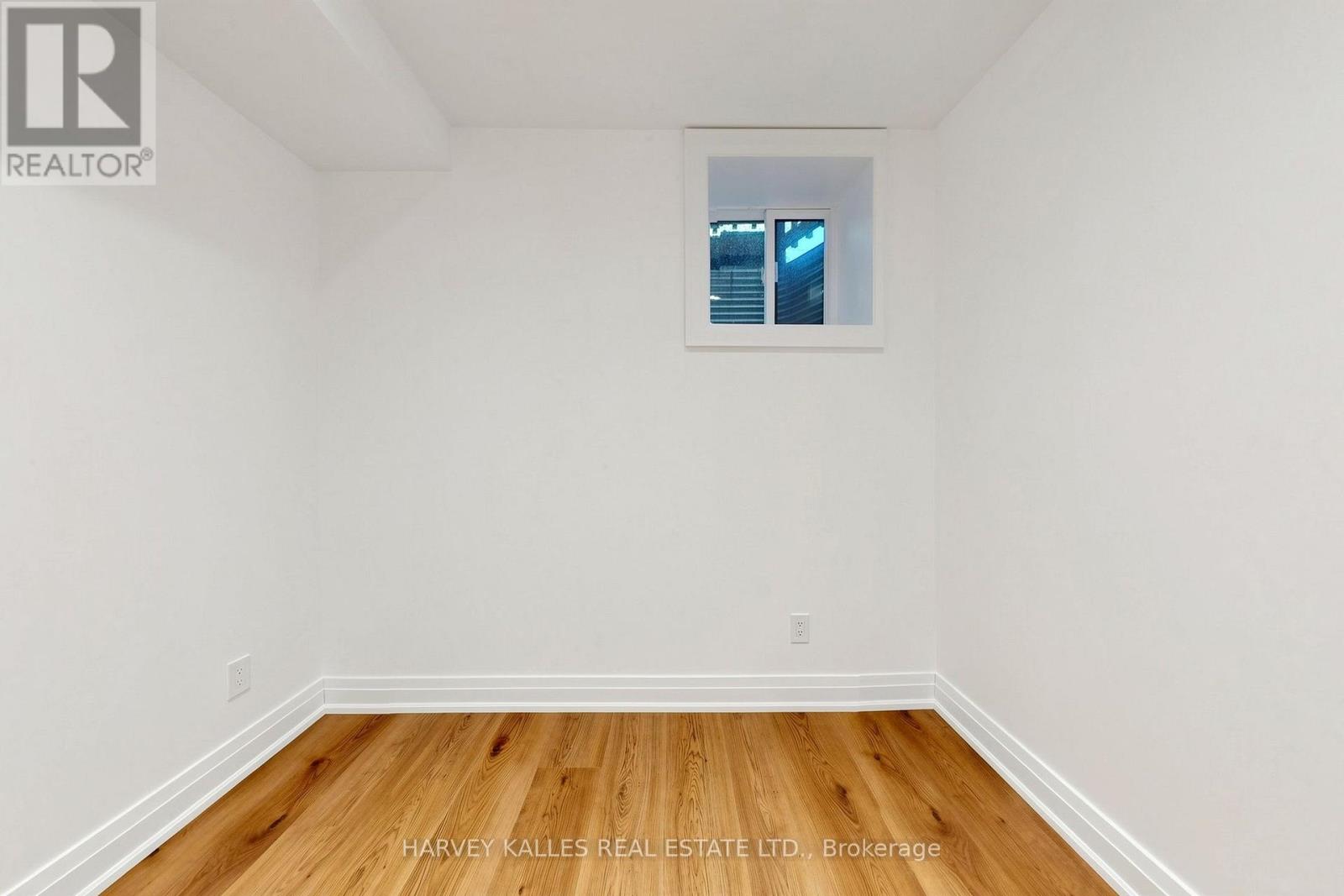 Lower - 7 Tullis Drive, Toronto, Ontario  M4S 2E2 - Photo 23 - C14125548