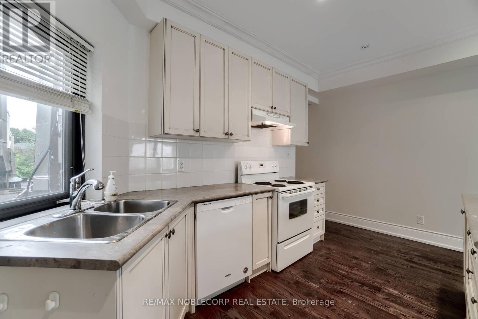 Upper A - 623 Mount Pleasant Road, Toronto, Ontario  M4S 2M9 - Photo 11 - C14125588