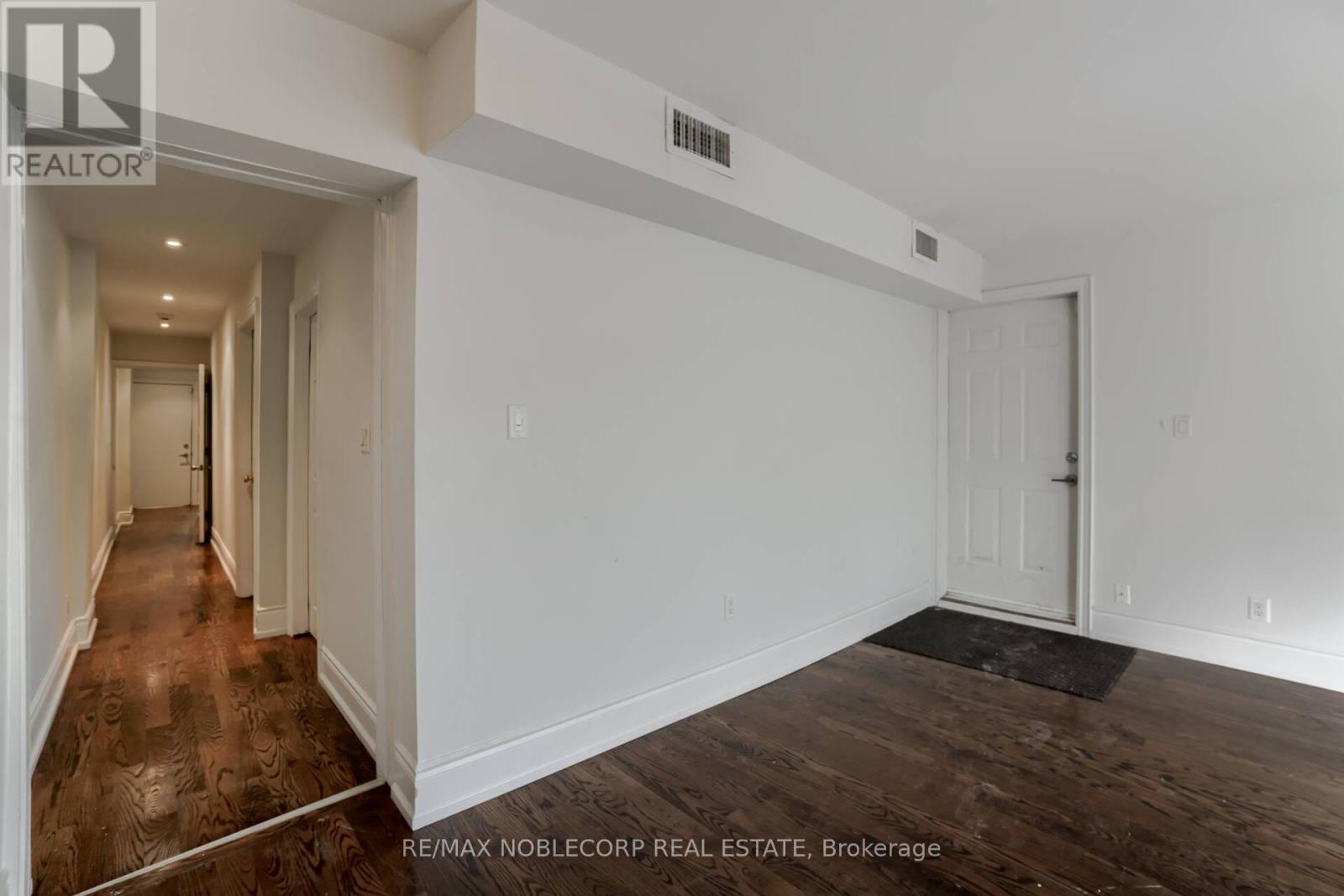 Upper A - 623 Mount Pleasant Road, Toronto, Ontario  M4S 2M9 - Photo 19 - C14125588