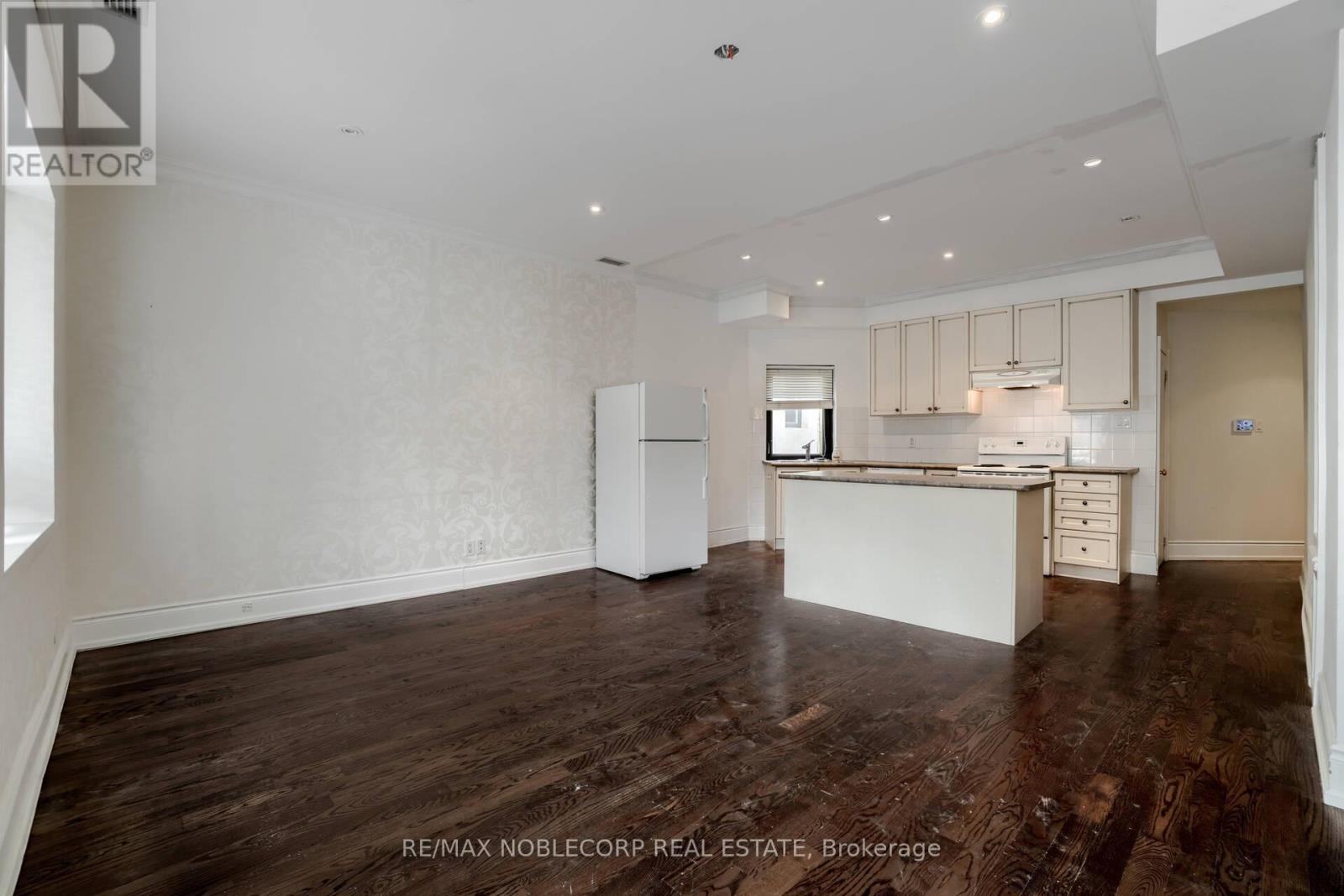 Upper A - 623 Mount Pleasant Road, Toronto, Ontario  M4S 2M9 - Photo 8 - C14125588