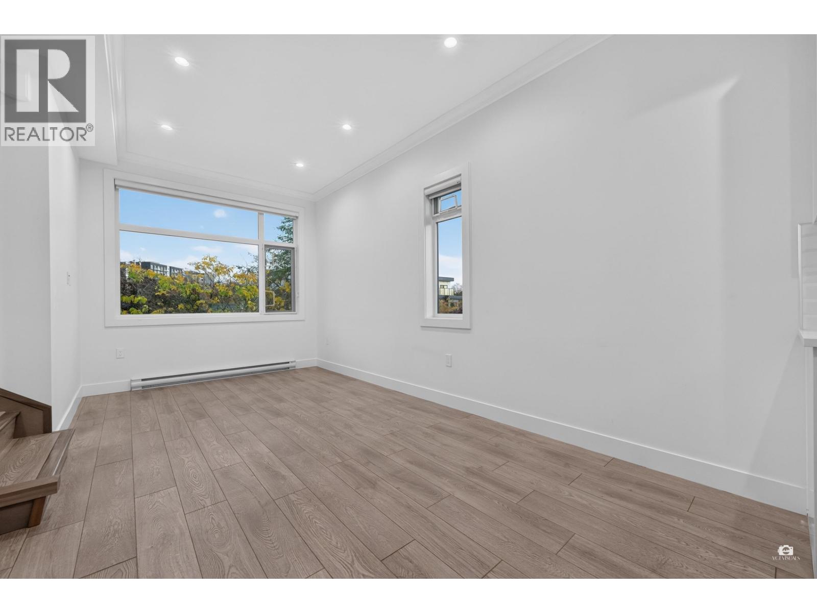 5043 Chambers Street, Vancouver, British Columbia  V5R 3L8 - Photo 14 - R3178938