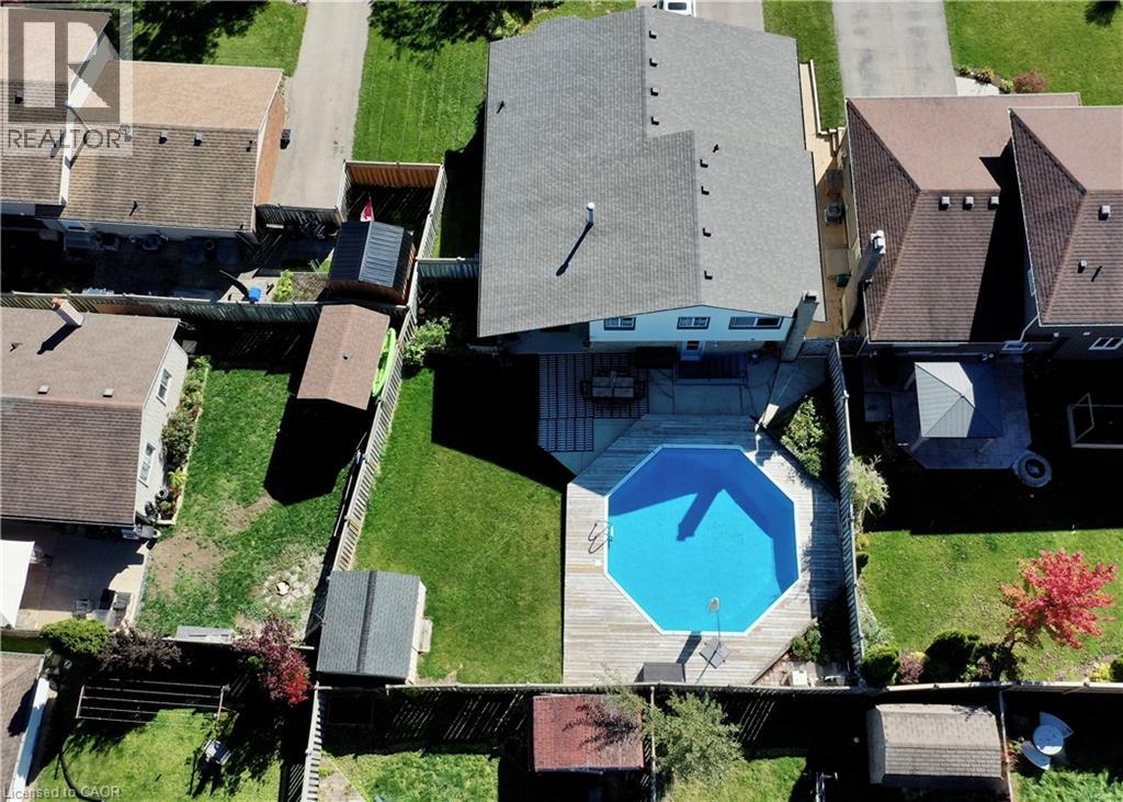 42 Blackwell Drive, Kitchener, Ontario  N2N 1P8 - Photo 2 - 40872300