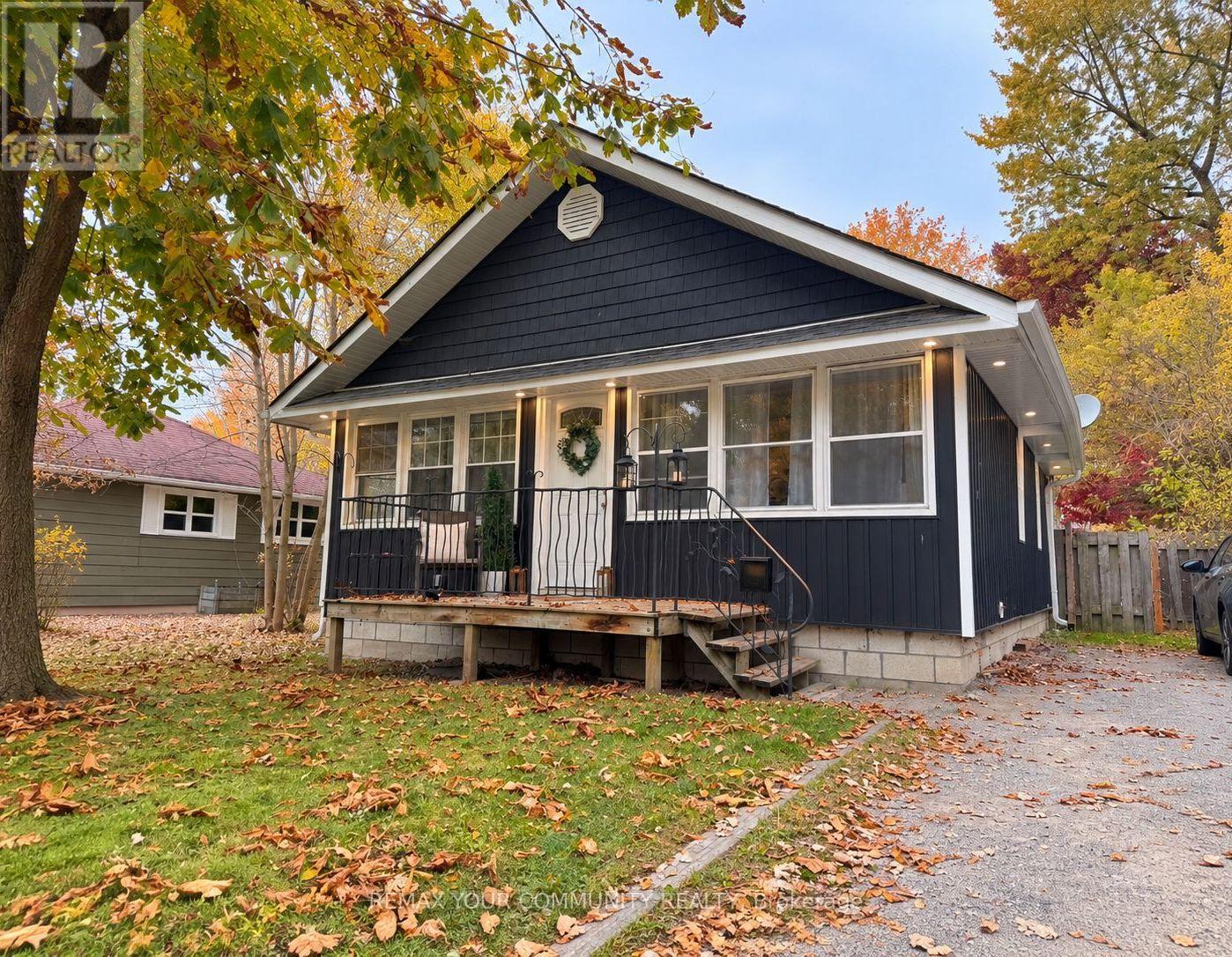 141 COOKS BAY DRIVE, Georgina, Ontario