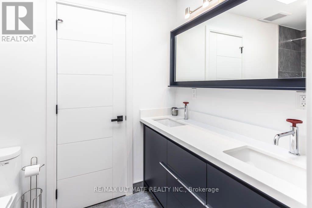 33 Flindon Road, Toronto, Ontario  M6M 1J1 - Photo 24 - W14125560
