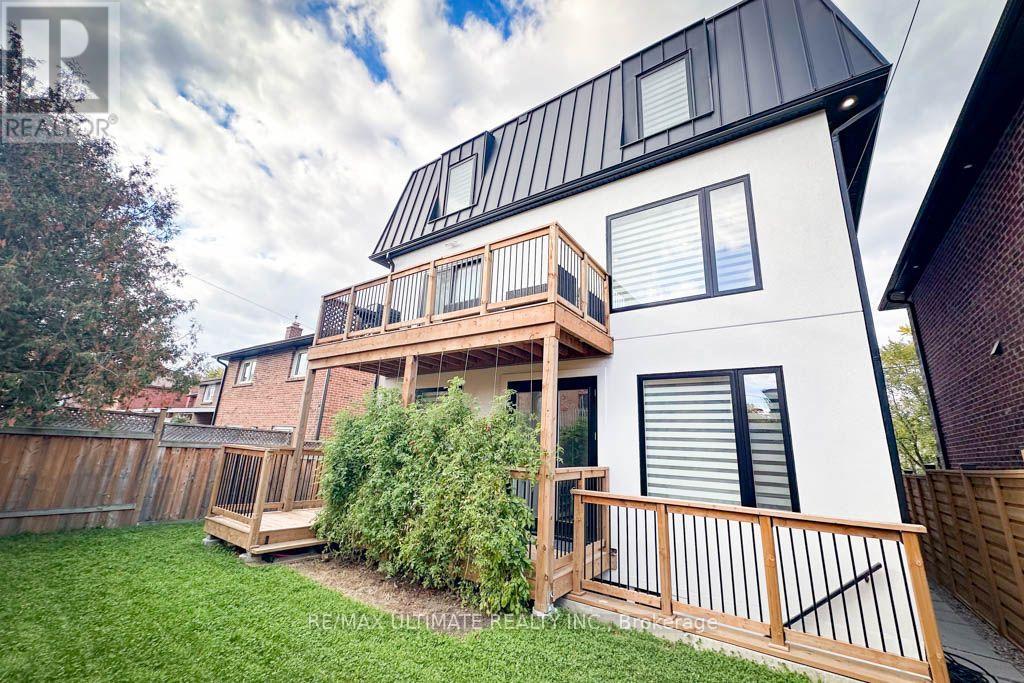 33 Flindon Road, Toronto, Ontario  M6M 1J1 - Photo 48 - W14125560