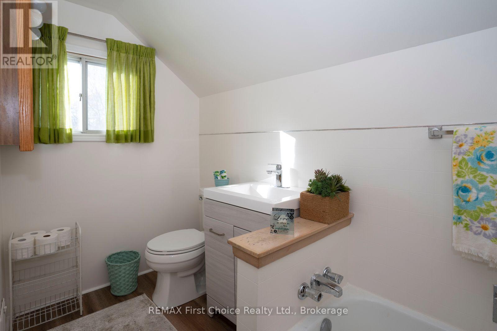 372 Inchiquin Street, Thunder Bay, Ontario  P7B 2L6 - Photo 24 - X14122468
