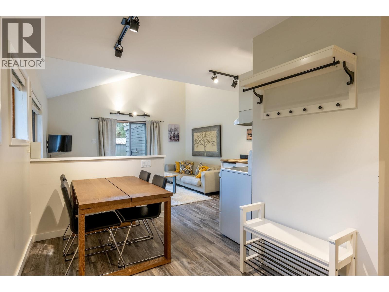 6444 Toad Hollow, Whistler, British Columbia  V8E 0C5 - Photo 24 - R3106545
