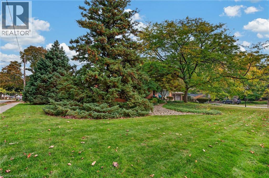 319 South Court, Burlington, Ontario  L7N 1S8 - Photo 47 - 40872950
