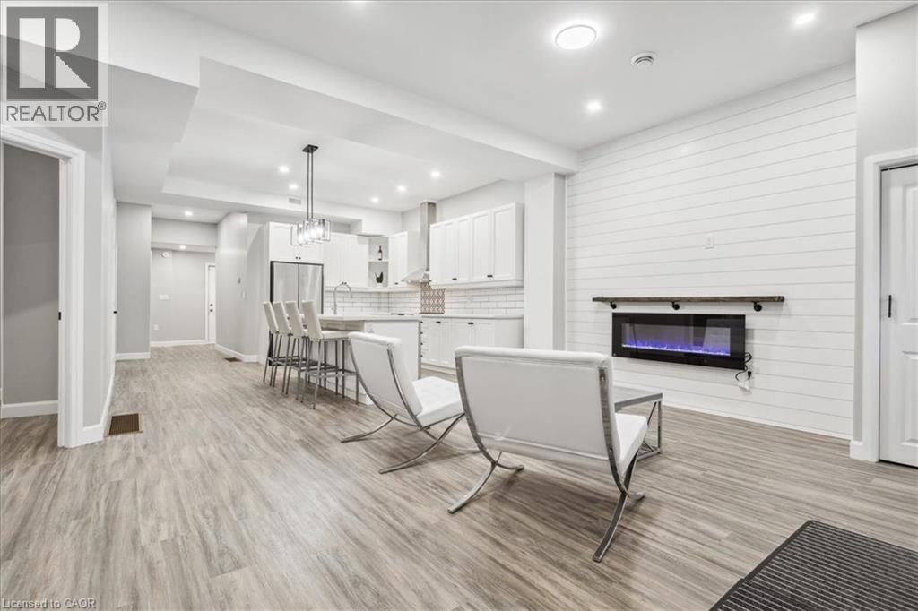 800 Beach Boulevard Unit# 2, Hamilton, Ontario  L8H 6Z3 - Photo 11 - 40874330