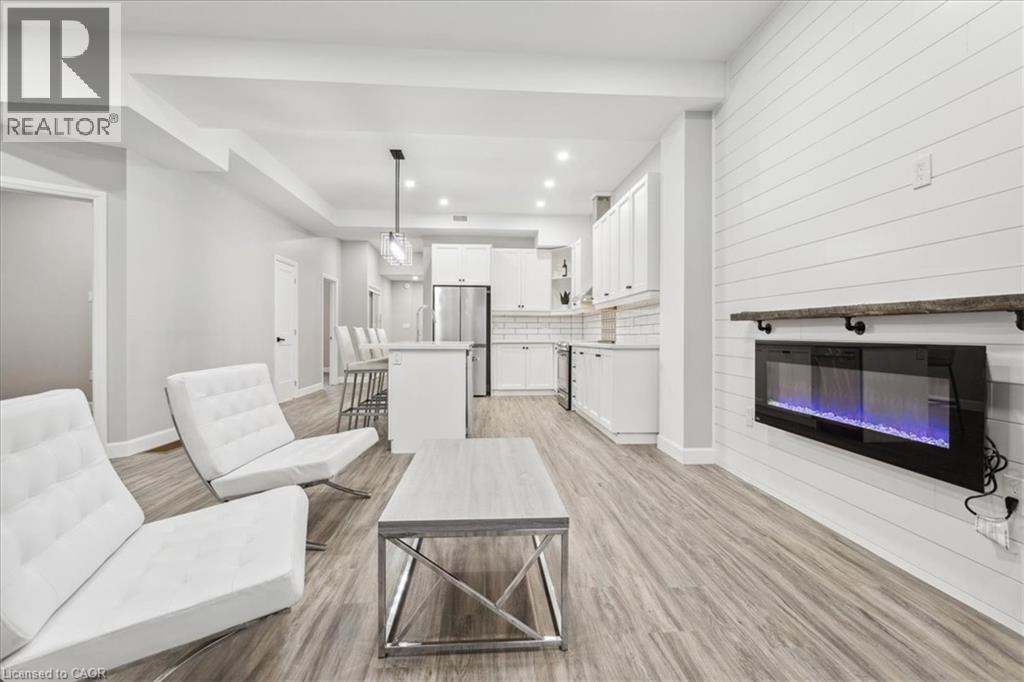 800 Beach Boulevard Unit# 2, Hamilton, Ontario  L8H 6Z3 - Photo 9 - 40874330