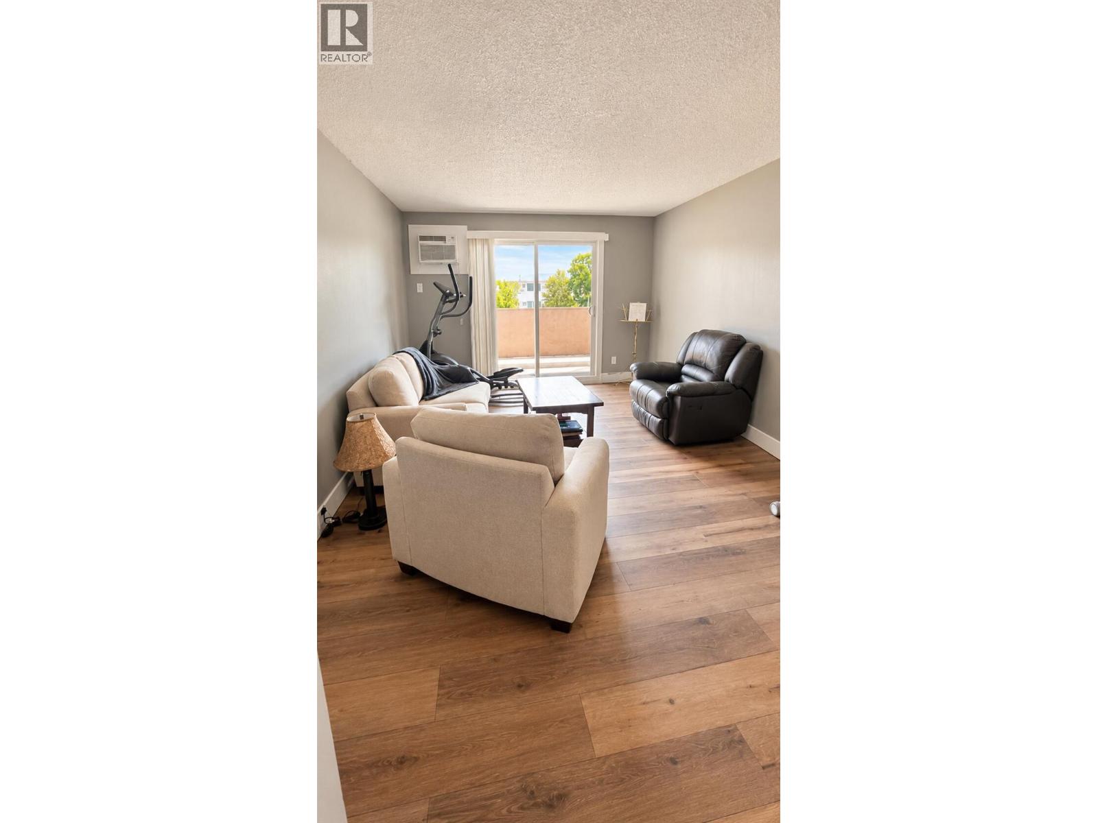 1900 Tranquille Road Unit# 20, Kamloops, British Columbia  V2B 7V1 - Photo 6 - 10404663