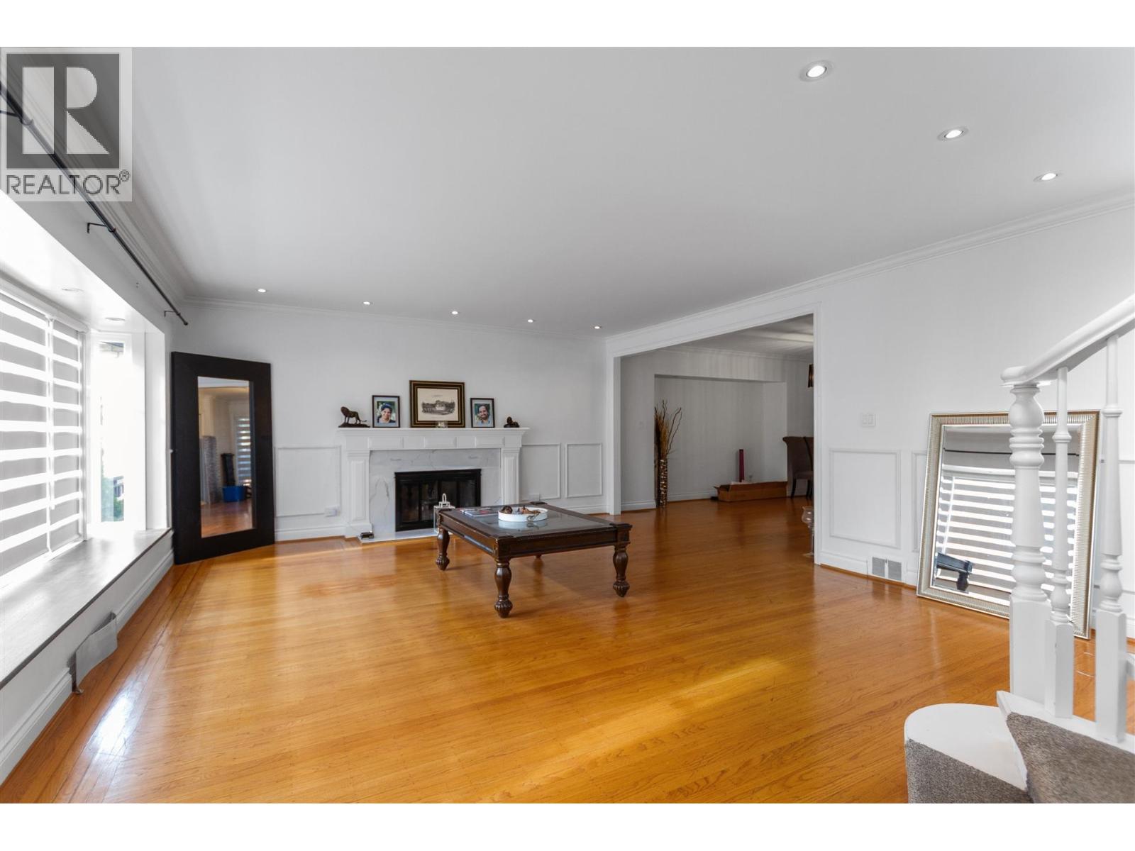 1195 W 50th Avenue, Vancouver, British Columbia  V6P 1B1 - Photo 2 - R3179028