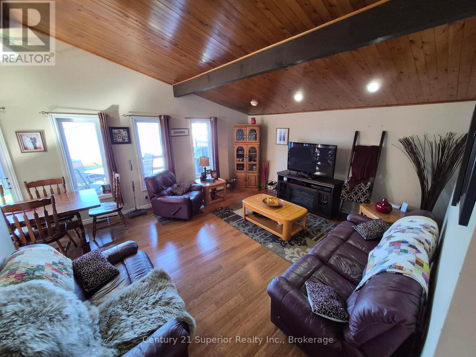 143 Sunset Drive N, Schreiber, Ontario  P0T 2S0 - Photo 20 - X14125668