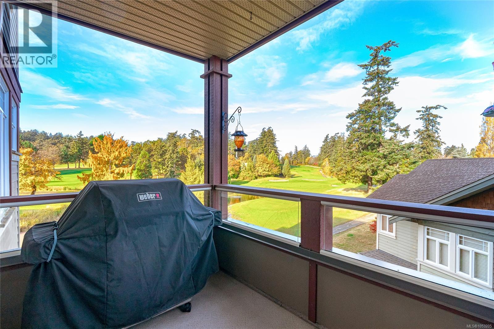 305E 1115 Craigflower Rd