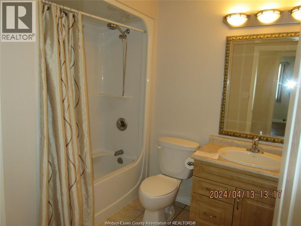 1609 Magnolia, Windsor, Ontario  N8P 1Z1 - Photo 4 - 26026546
