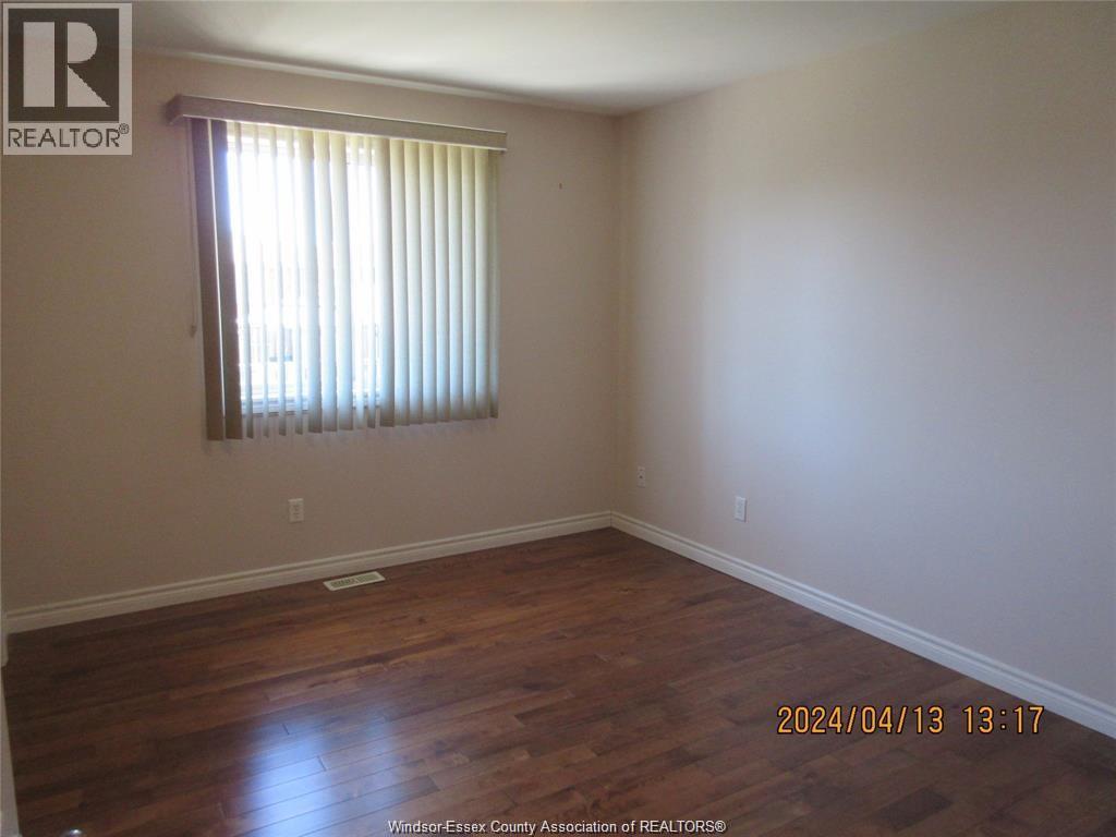 1609 Magnolia, Windsor, Ontario  N8P 1Z1 - Photo 5 - 26026546