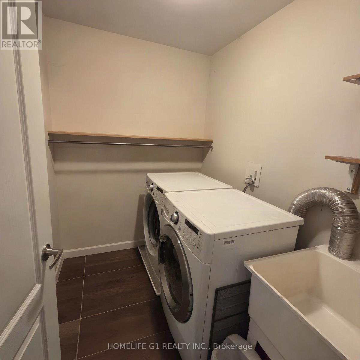 1703 Kalmar Avenue, Pickering (Duffin Heights), Ontario  L1X 0B3 - Photo 21 - E14125612