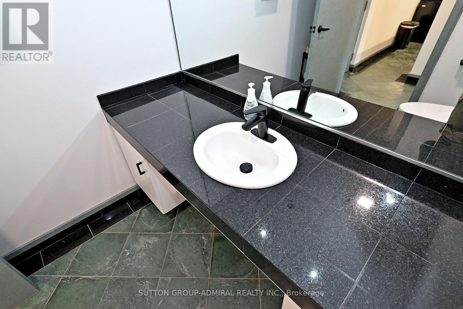 26 - 160 Applewood Crescent, Vaughan (Concord), Ontario  L4K 4H2 - Photo 27 - N14125626