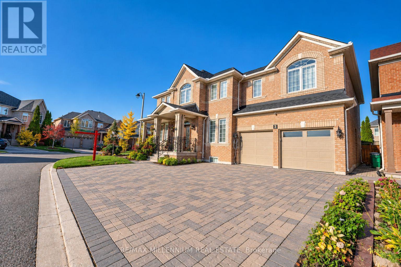 3 Cogswell Crescent, Brampton, Ontario  L6P 1A4 - Photo 3 - W14125432
