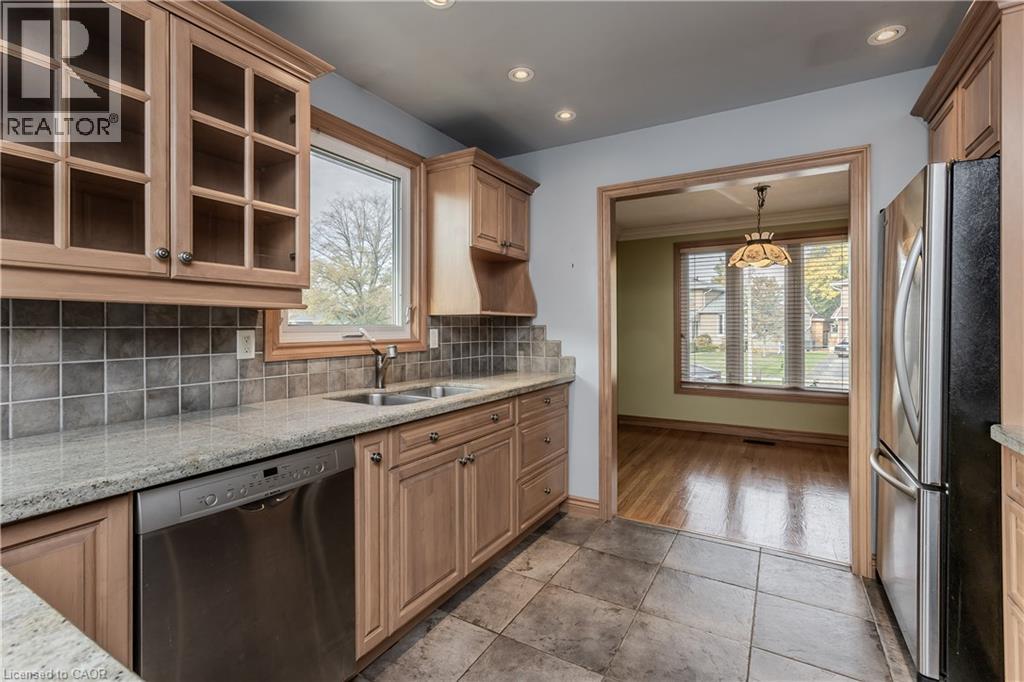 4442 Bennett Road, Burlington, Ontario  L7L 1Y9 - Photo 11 - 40874542