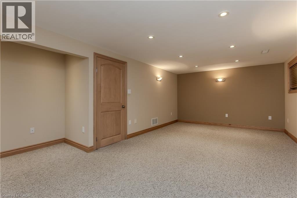 4442 Bennett Road, Burlington, Ontario  L7L 1Y9 - Photo 28 - 40874542