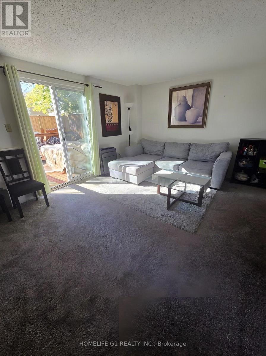 114 Connelly Drive, Kitchener, Ontario  N2N 2V2 - Photo 9 - X14125594