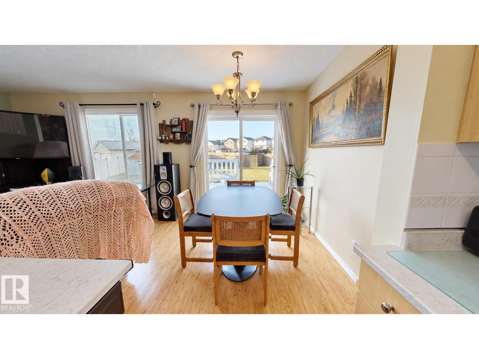 3931 160 Av NW, Edmonton, Alberta  T5Y 3J7 - Photo 10 - E4514567