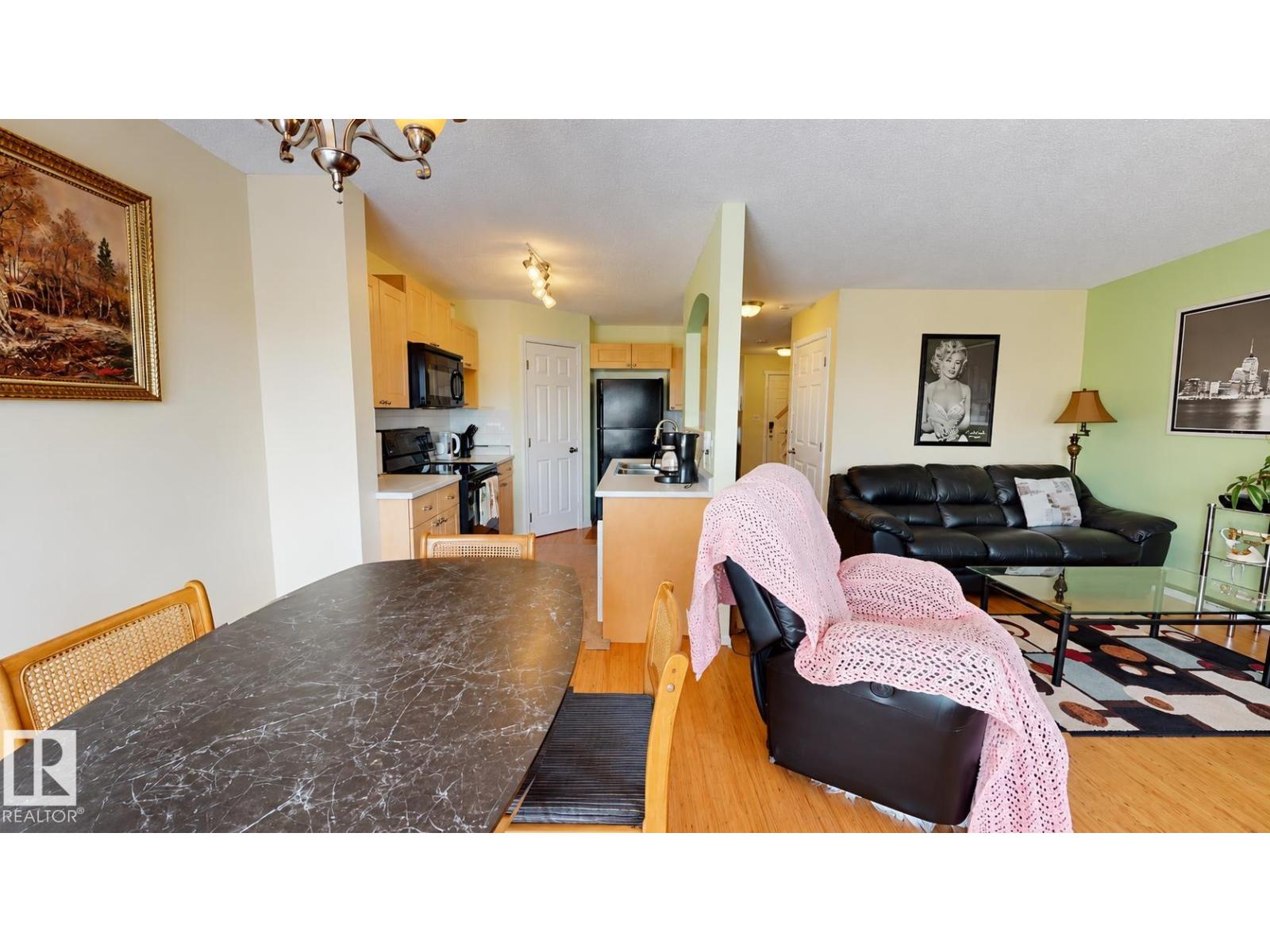 3931 160 Av NW, Edmonton, Alberta  T5Y 3J7 - Photo 8 - E4514567