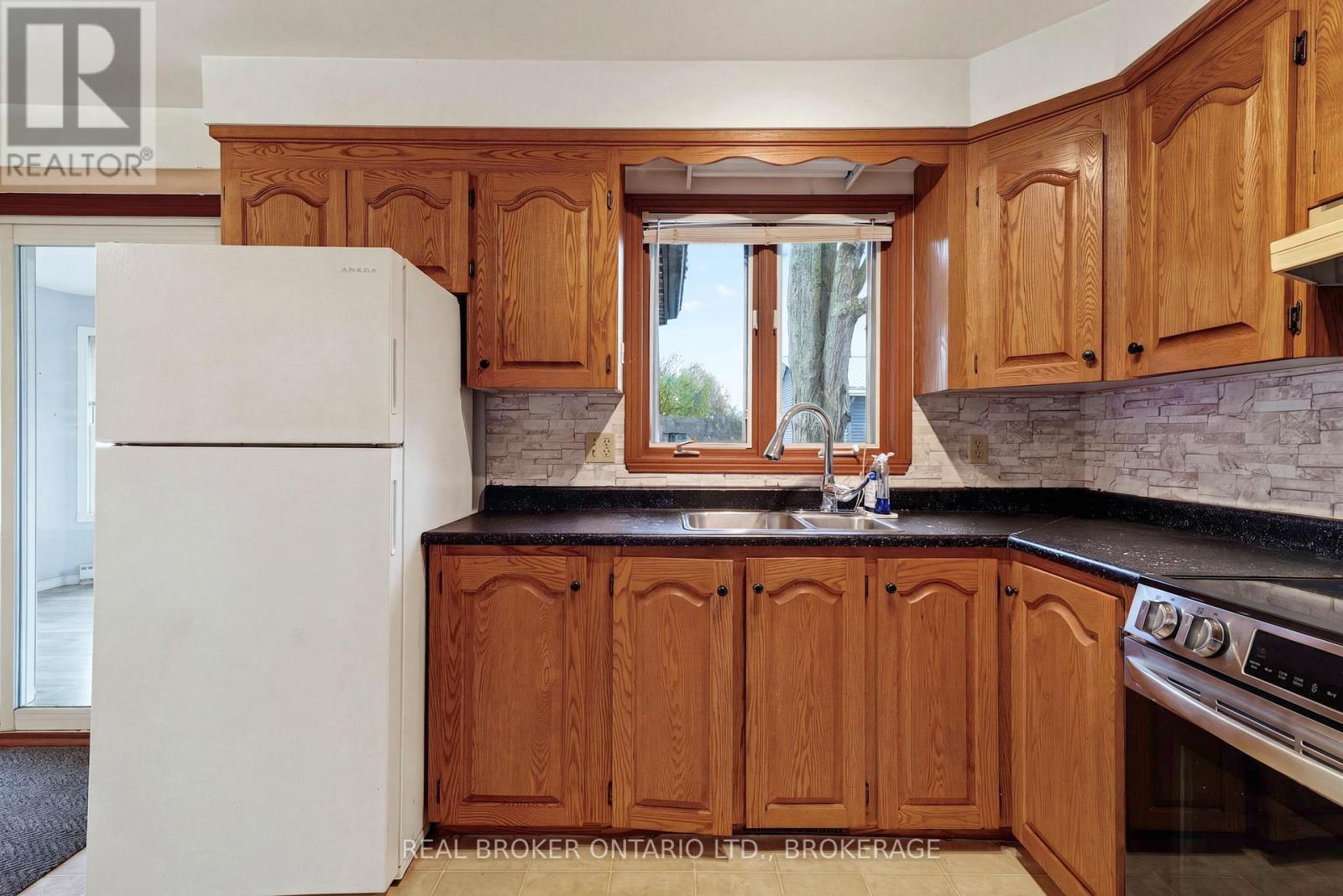 5 Macdonald Street, South Glengarry, Ontario  K0C 1N0 - Photo 8 - X14125848