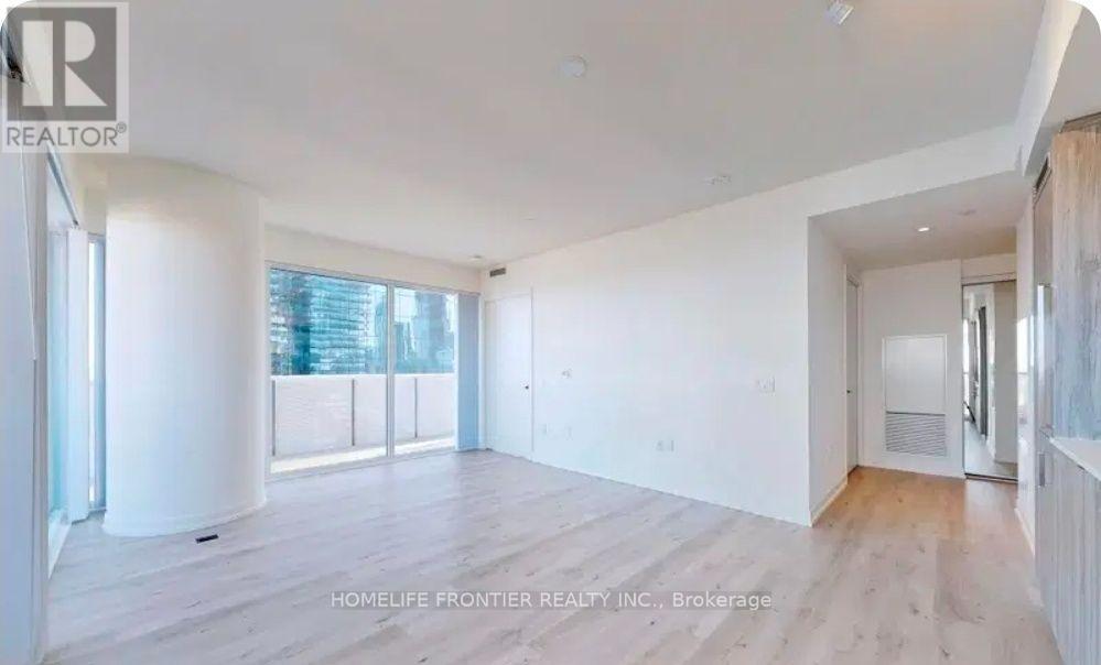 2707 - 138 Downes Street, Toronto, Ontario  M5E 0E4 - Photo 3 - C14123954