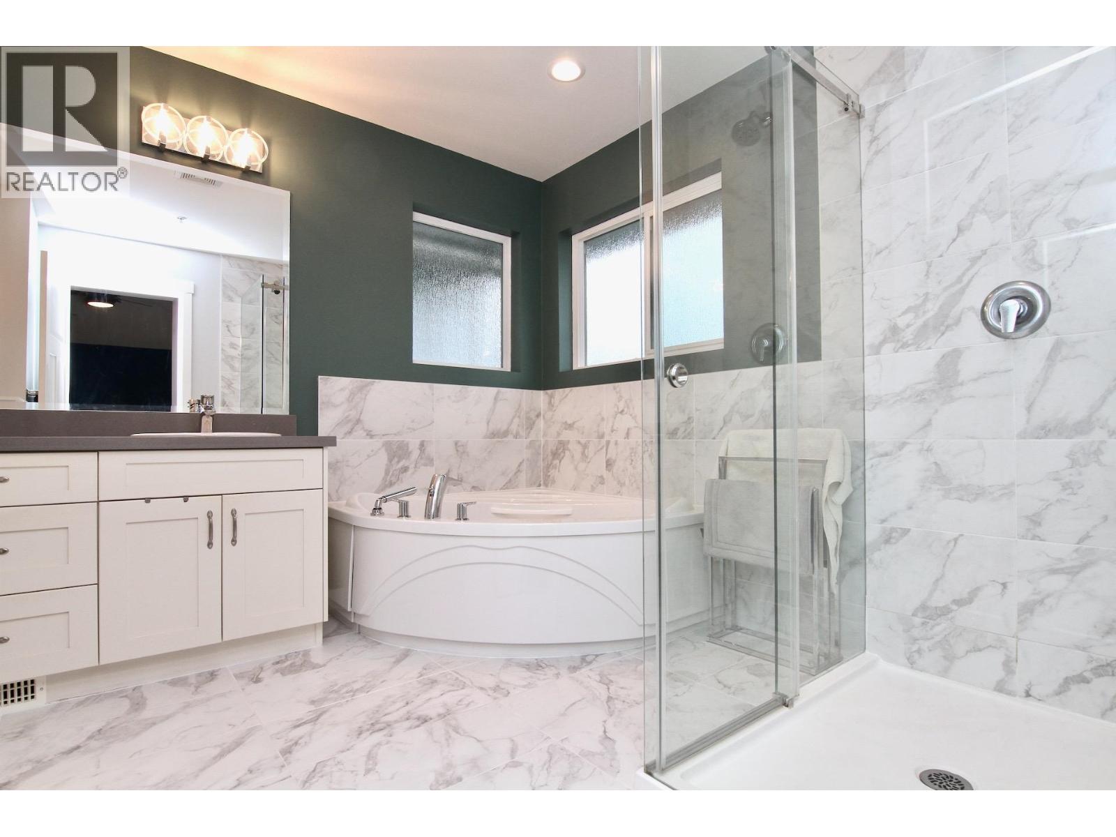 24408 113A AVENUE